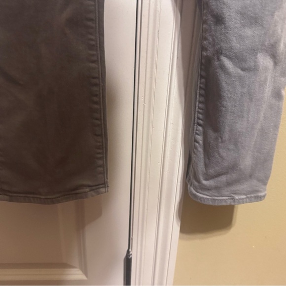 Lands’ End Grey Mid Rise Straight Leg Women’s Jeans Sz 6 - Picture 4 of 12